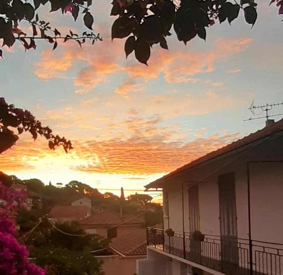Logement Le Serein Toulon Buitenkant foto